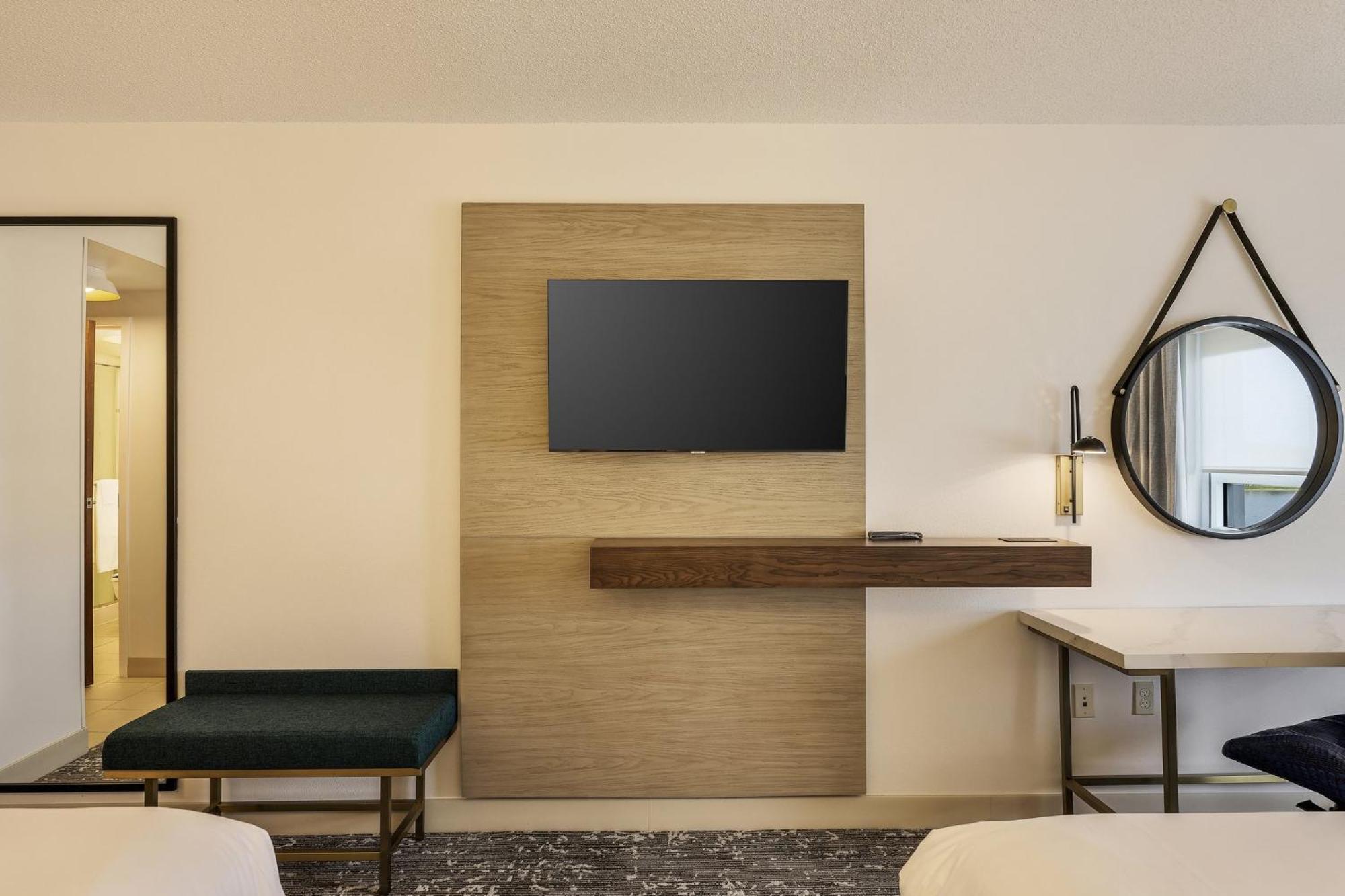 Готель Crowne Plaza Ft Myers Gulf Coast By Ihg Форт-Маєрс Екстер'єр фото